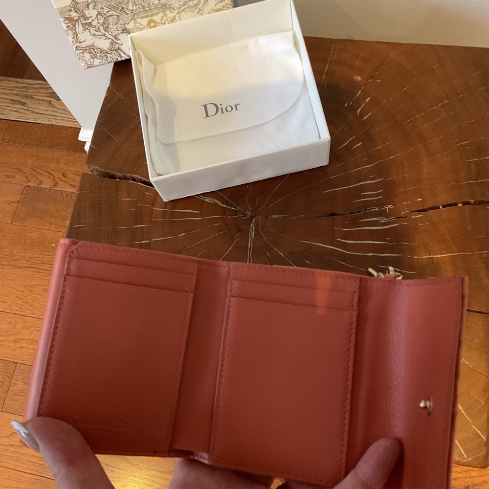 Lady Dior Coral Cannage Patent Leather Wallet with Charm - Picture 6 of 8